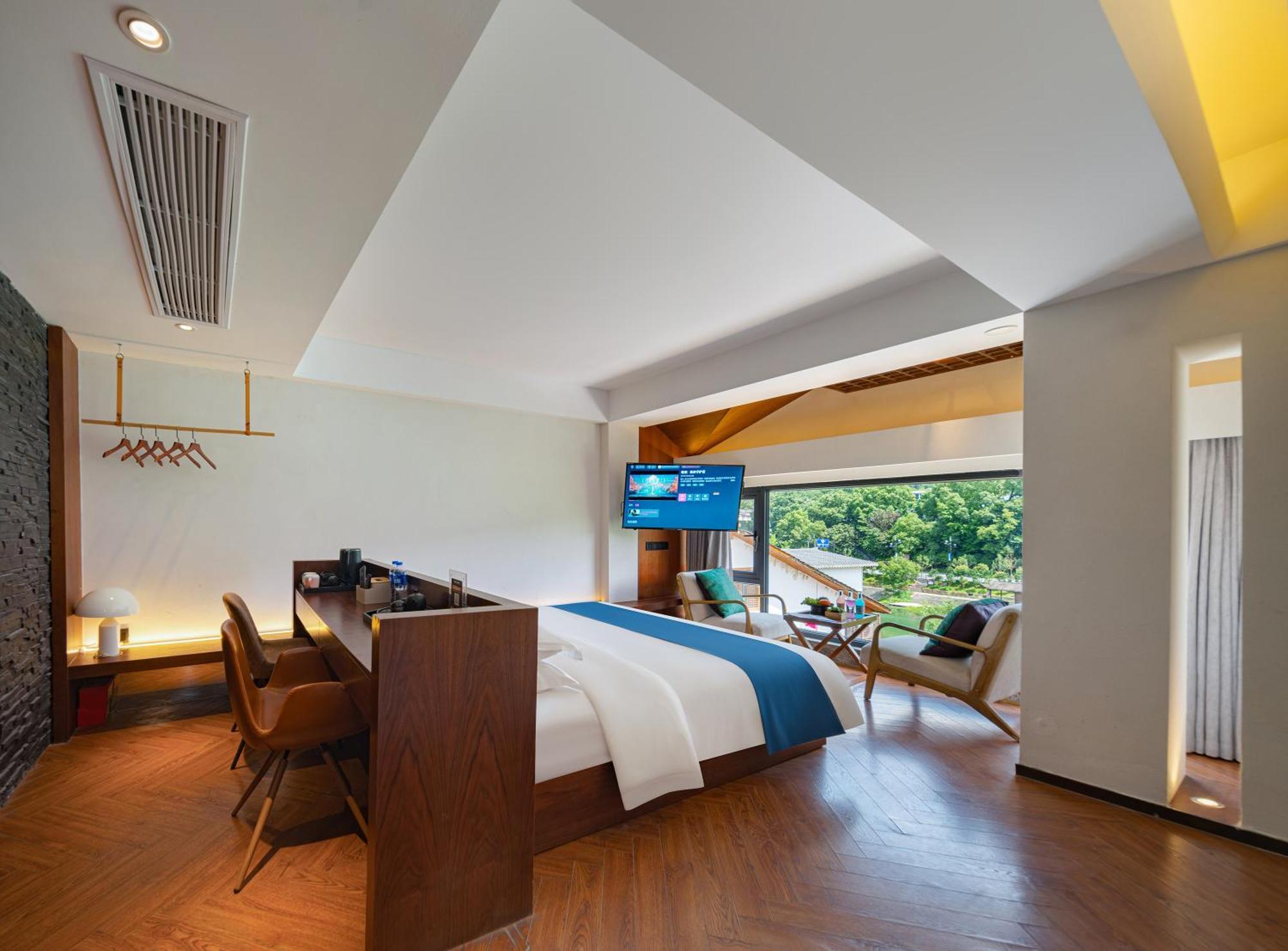 Hotel 張家界武陵源北岸輕奢客棧 森林公園店 Zhangjiajie Exterior foto